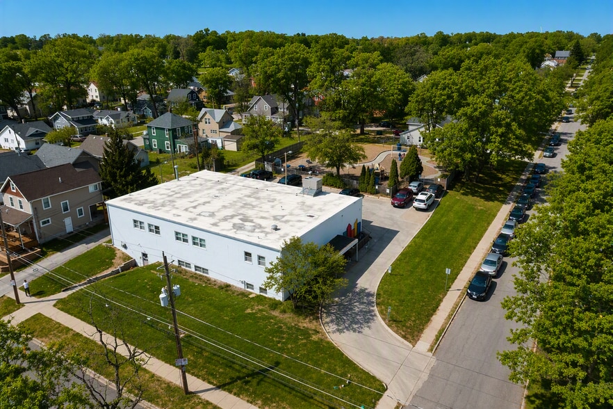 644 24th St, Des Moines, IA for sale - Primary Photo - Image 1 of 10