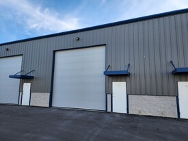 Lakeside Storage Suites - Warehouse