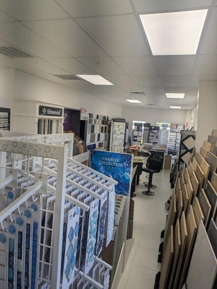 6540 Corporate Park Cir, Fort Myers, FL for sale - Building Photo - Image 2 of 11