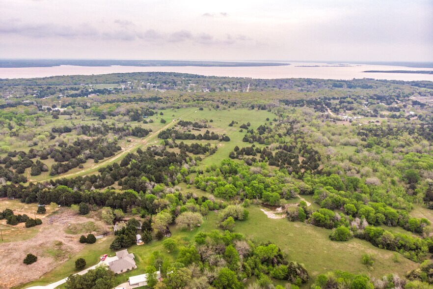 216 Red River Run Rd, Gordonville, TX à vendre - Photo du bâtiment - Image 3 de 15
