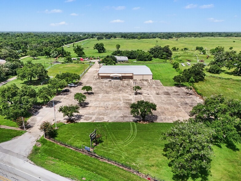 37310 FM 521 Rd, Brazoria, TX for lease - Building Photo - Image 1 of 32