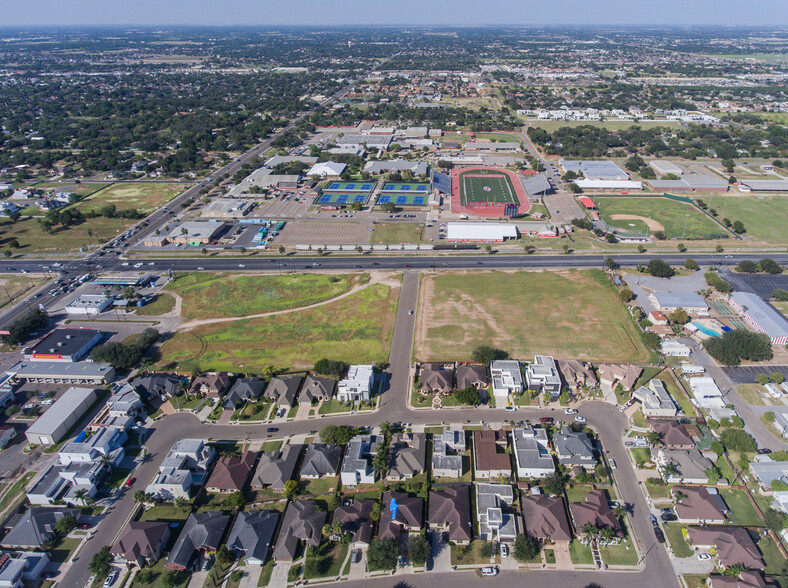 2421 E 8th Ave, Mission, TX for sale - Aerial - Image 2 of 4