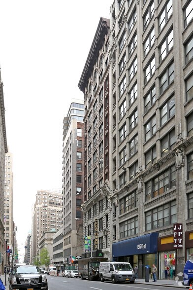 53 W 36th St, New York, NY à louer - Photo du bâtiment - Image 1 de 4