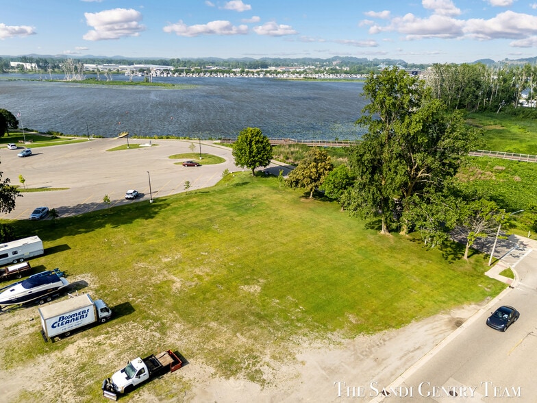 0 Exchange St, Spring Lake, MI for sale - Building Photo - Image 2 of 15