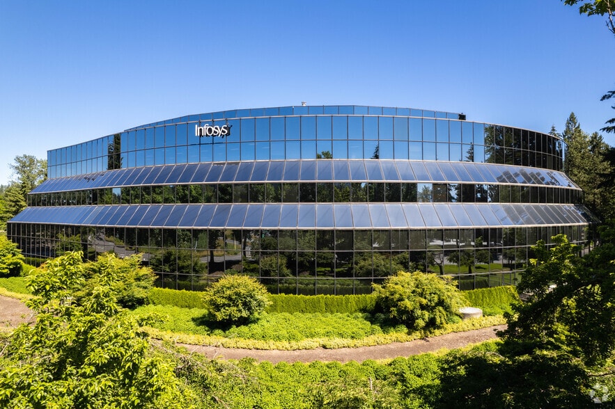 3326 160th Ave SE, Bellevue, WA for lease - Building Photo - Image 1 of 5