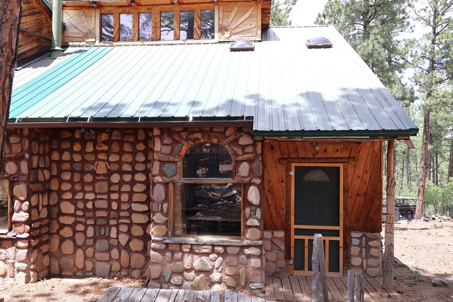 13 Nottingham Dr, Estancia, NM à vendre - Photo du bâtiment - Image 3 de 30