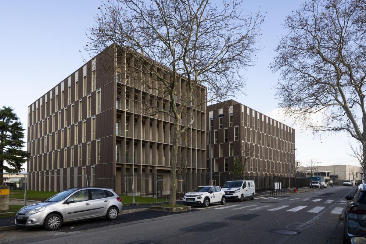 10 Rue Henri Legay, Villeurbanne à louer Photo du bâtiment- Image 1 de 13