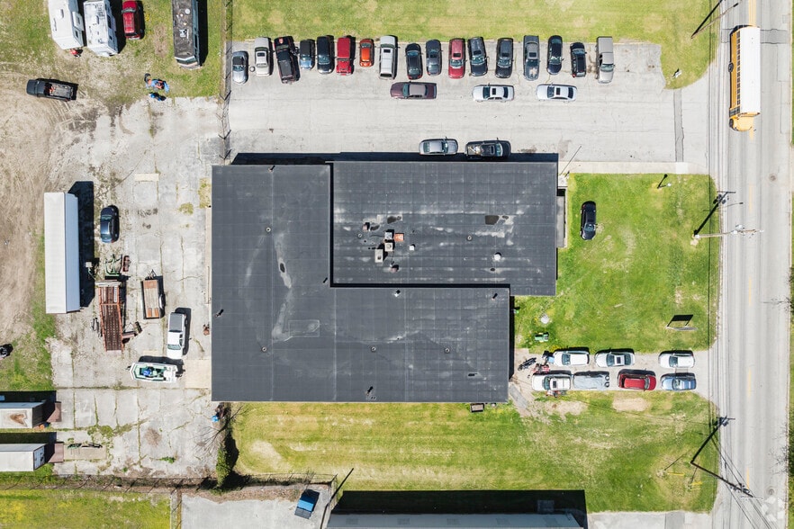 1208 Dickinson St, Fremont, OH for sale - Aerial - Image 3 of 7