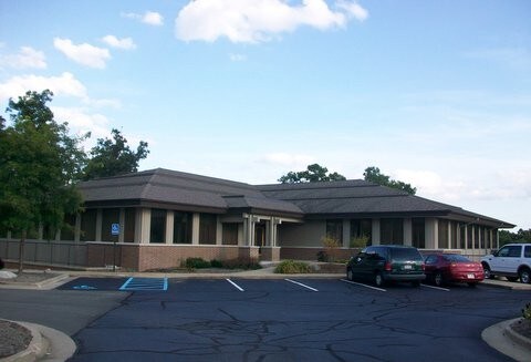4764 Fulton St E, Ada, MI for lease - Building Photo - Image 3 of 3