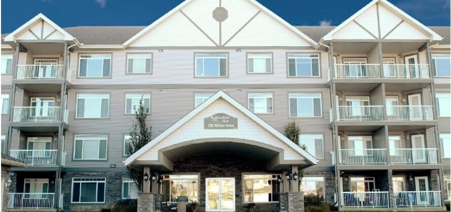 112-230 Wilson Dr, Fort McMurray, AB à vendre Photo du bâtiment- Image 1 de 1