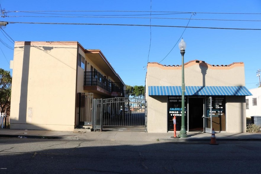 633 Meta St, Oxnard, CA for sale - Building Photo - Image 3 of 13