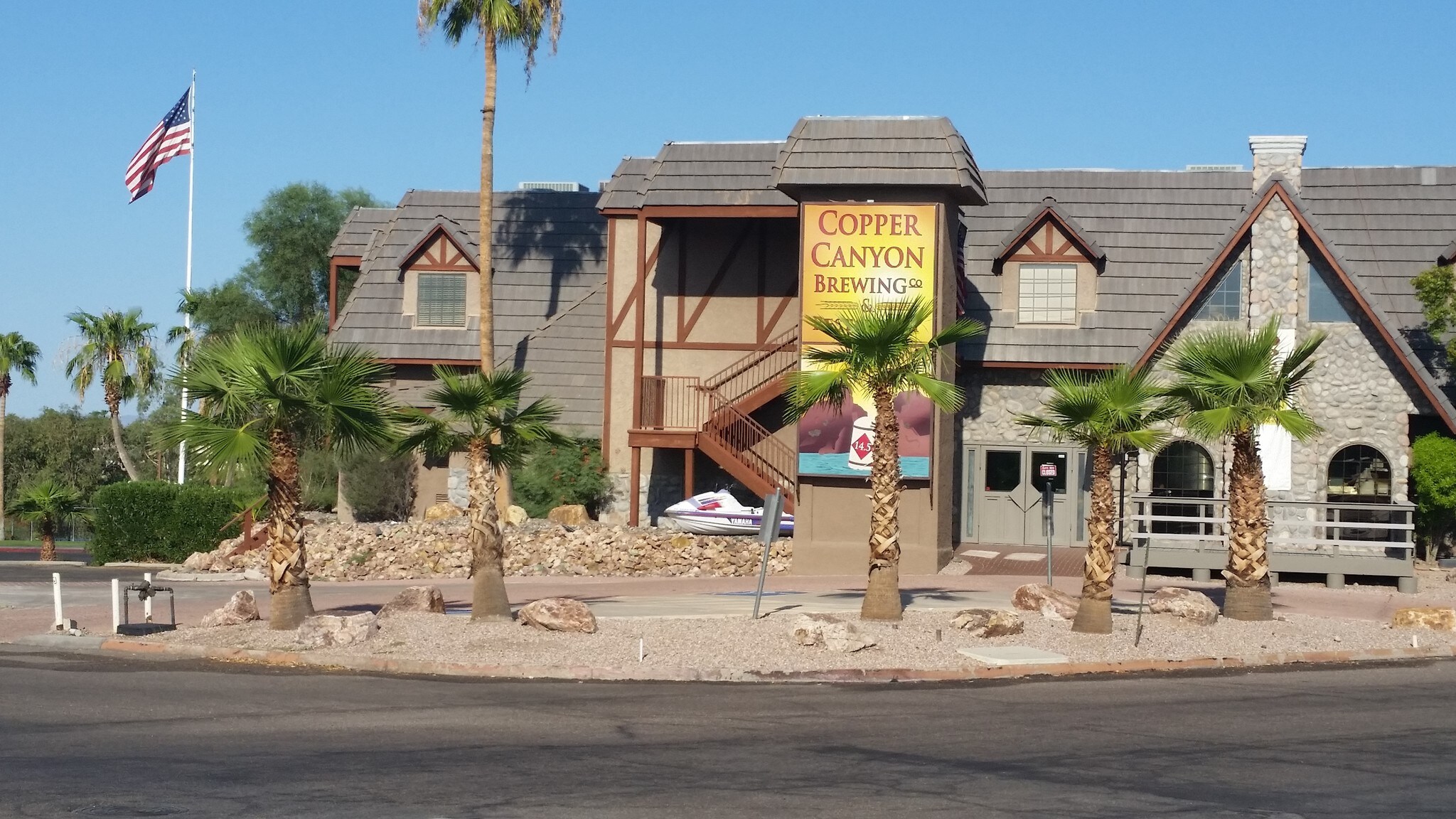 1519 Queens Bay, Lake Havasu City, AZ for lease Primary Photo- Image 1 of 3