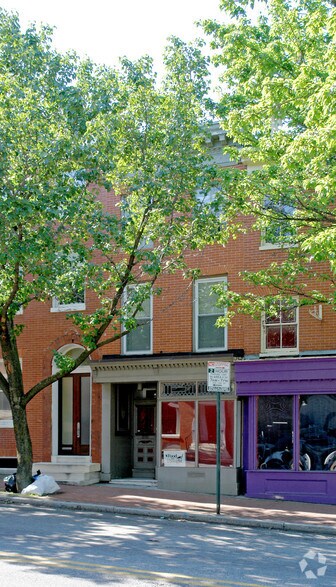 1625 E Baltimore St, Baltimore, MD à vendre - Photo du bâtiment - Image 1 de 6