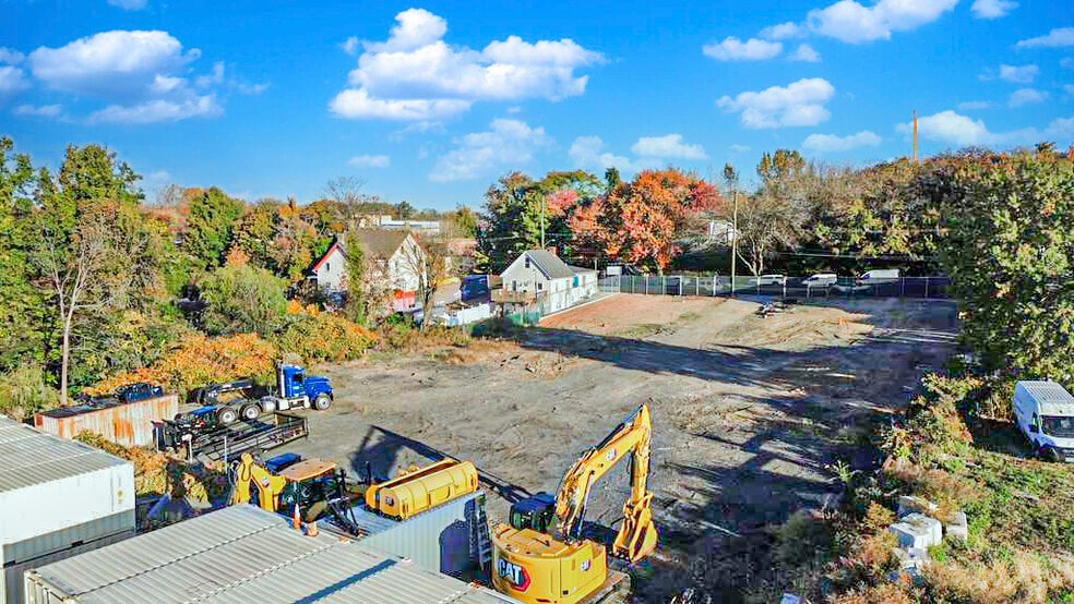 62 Androvette St, Staten Island, NY for sale - Building Photo - Image 2 of 7