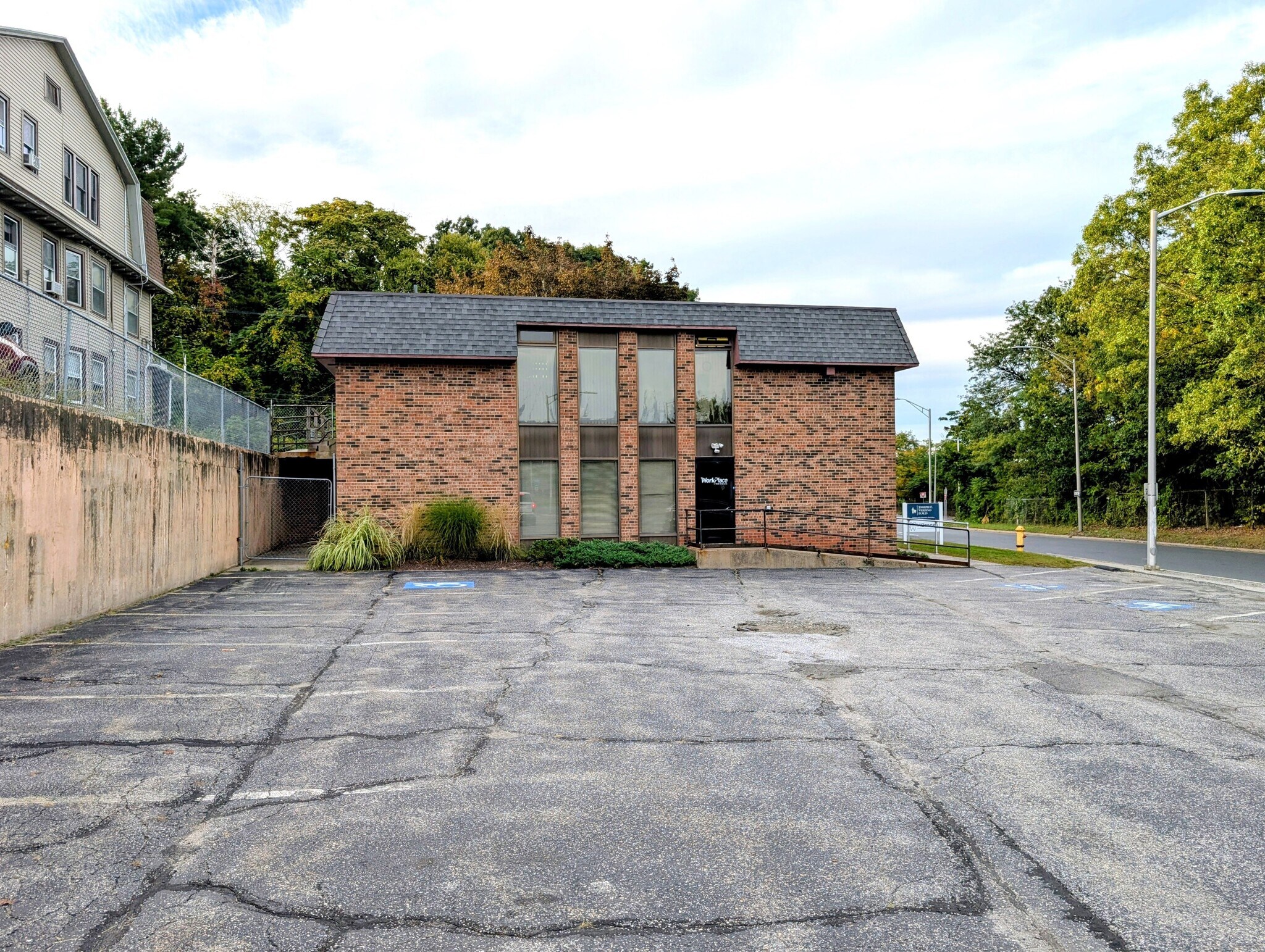 109 Watertown Ave, Waterbury, CT à vendre Photo principale- Image 1 de 3