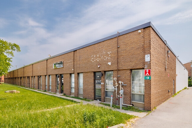 More details for 160-178 Rue Benjamin-Hudon, Montréal, QC - Industrial for Lease