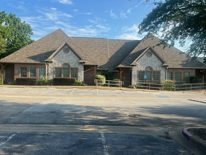 3650 Old Bullard Rd, Tyler, TX à louer - Photo du bâtiment - Image 2 de 13