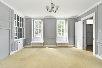 14 Glovers Clos, Westerham for lease Interior Photo- Image 1 of 3
