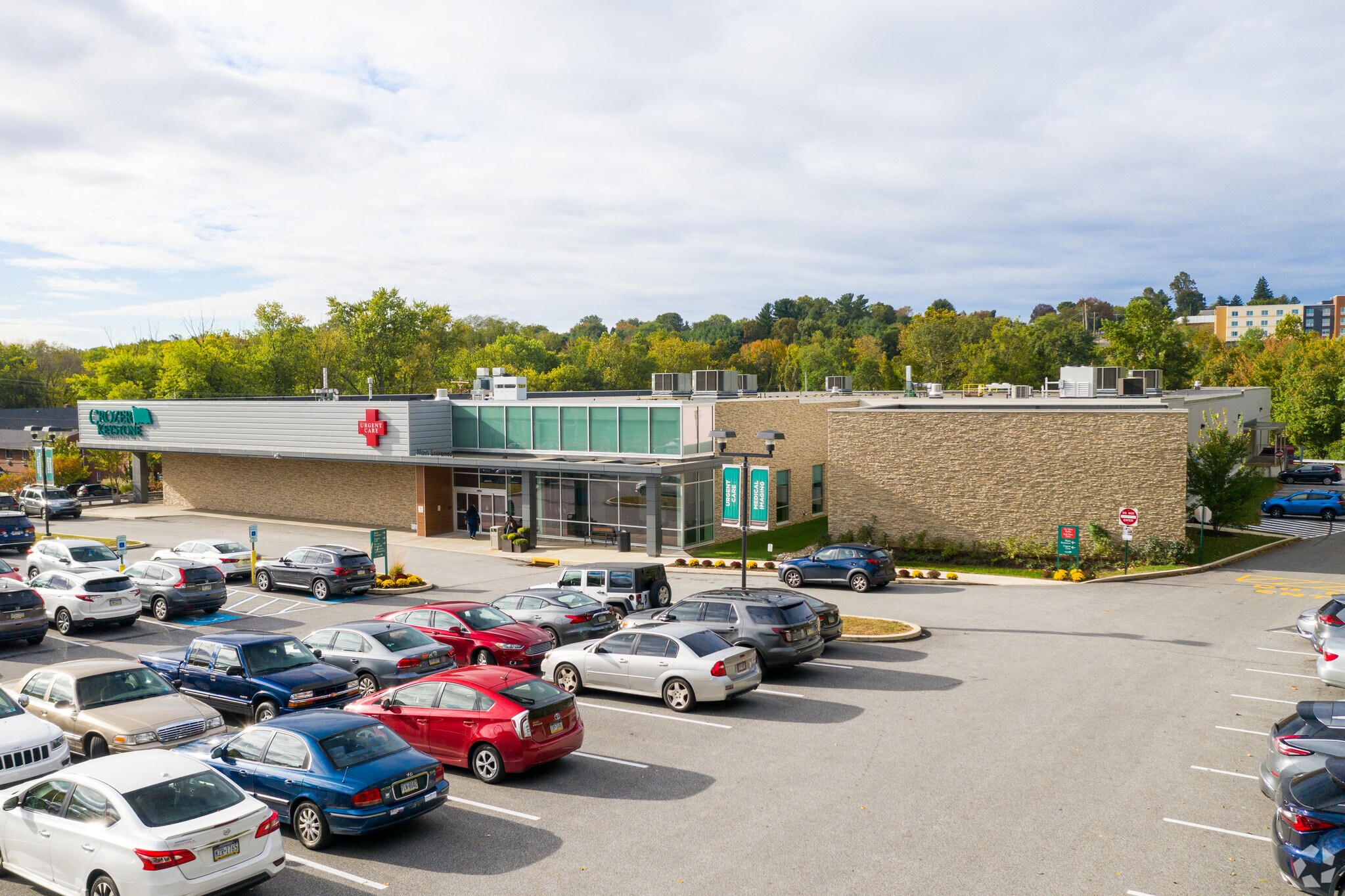 30 Lawrence Rd, Broomall, PA for lease Primary Photo- Image 1 of 4