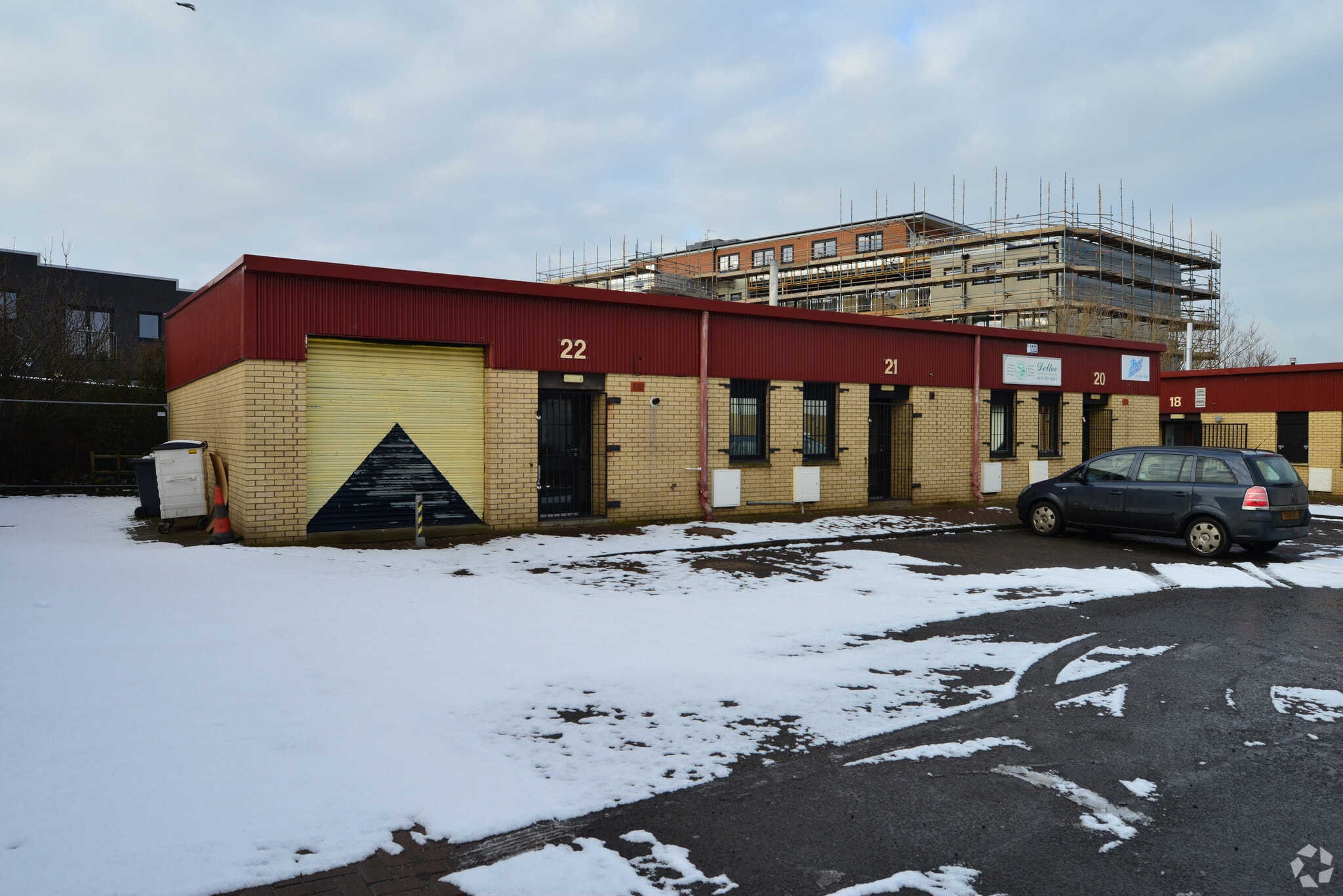 20-22 New Broompark, Edinburgh for lease Primary Photo- Image 1 of 6