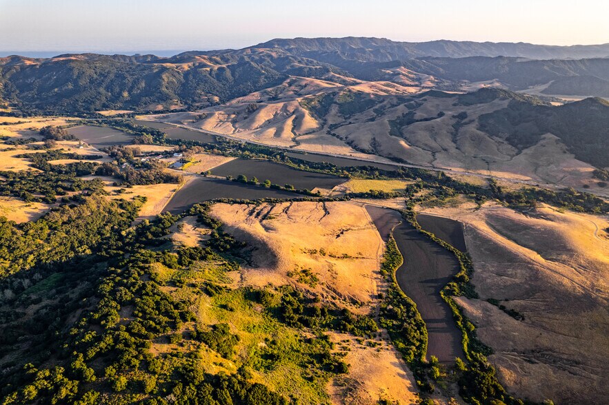 7200 Highway 1, Lompoc, CA à vendre - Photo du bâtiment - Image 2 de 33