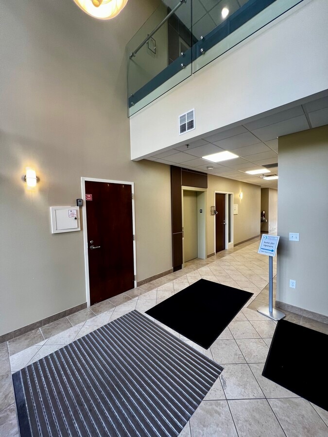 4020 E Beltline Ave NE, Grand Rapids, MI 49525 - Unit 101 -  - Interior Photo - Image 1 of 6