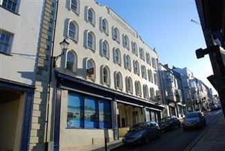 Plus de détails pour 8-10 Market St, Haverfordwest - Vente au détail à vendre