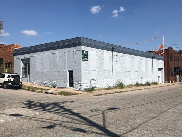 1821 Central St, Kansas City, MO for sale - Building Photo - Image 1 of 9