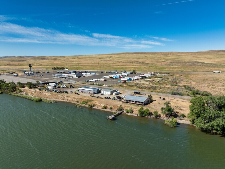 5960 US Hwy 30, Huntington, OR à vendre - Photo du bâtiment - Image 3 de 5