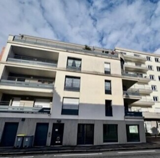 Plus de détails pour Commerce de détail à vendre