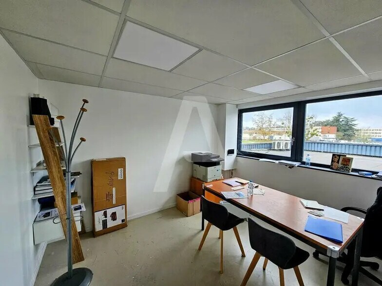 Flex in Évry-Courcouronnes for sale - Interior Photo - Image 3 of 7