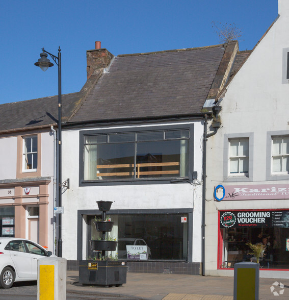 38 High St, Annan for sale - Primary Photo - Image 1 of 3