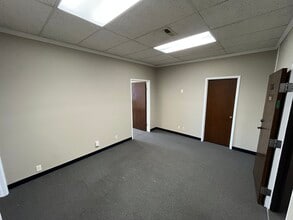 4047-4049 1st St, Livermore, CA for lease Interior Photo- Image 2 of 4