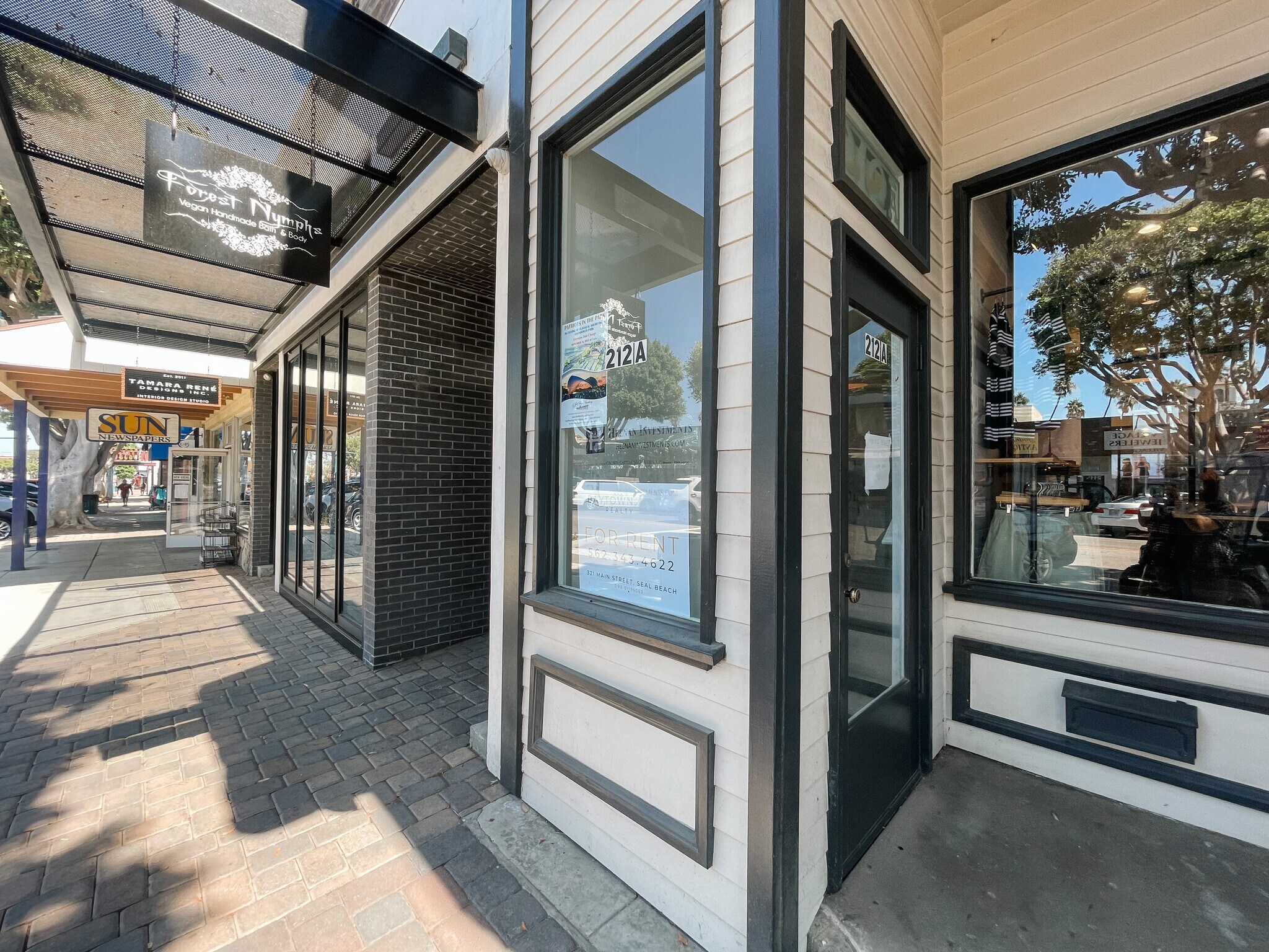 212 Main St, Seal Beach, CA for lease Building Photo- Image 1 of 12