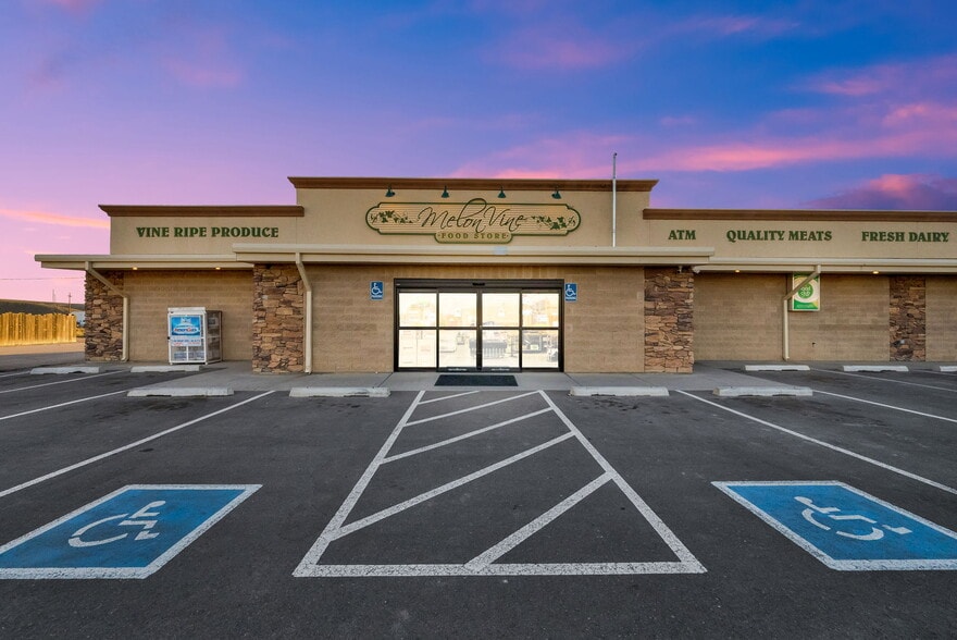 80 S Broadway St, Green River, UT for sale - Building Photo - Image 2 of 40