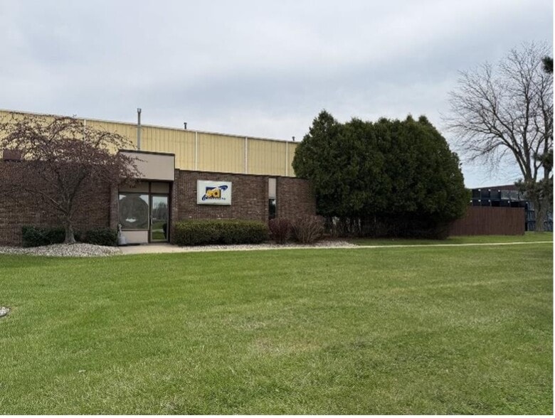 615 S Delaney Rd, Owosso, MI for sale - Building Photo - Image 2 of 8