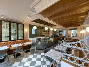 1 Old Eldon Sq, Newcastle Upon Tyne for lease Interior Photo- Image 1 of 4