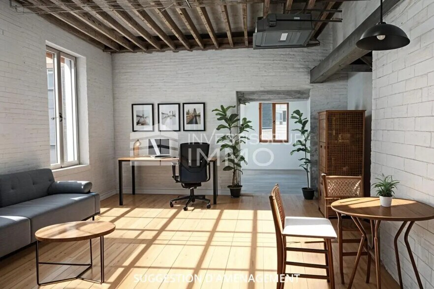 Office in Malakoff for lease - Interior Photo - Image 2 of 5