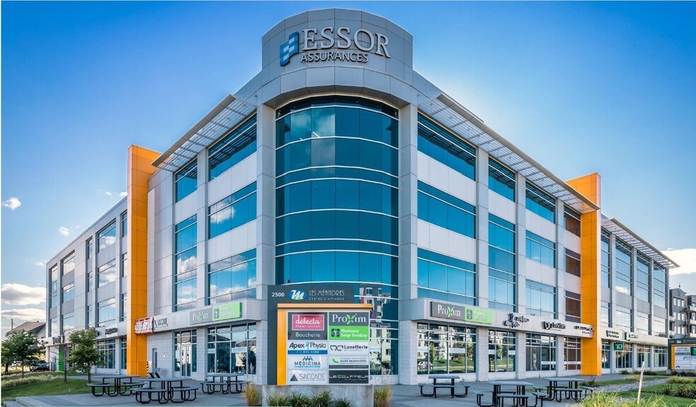 2500-2600 Rue Beaurevoir, Québec, QC for lease - Building Photo - Image 1 of 7