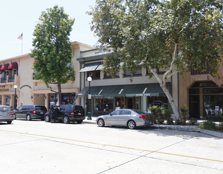 519-521 1/2 S Myrtle Ave, Monrovia, CA à louer - Photo du bâtiment - Image 2 de 4