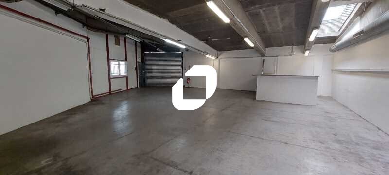 Industrial in Aubervilliers for lease - Interior Photo - Image 3 of 12