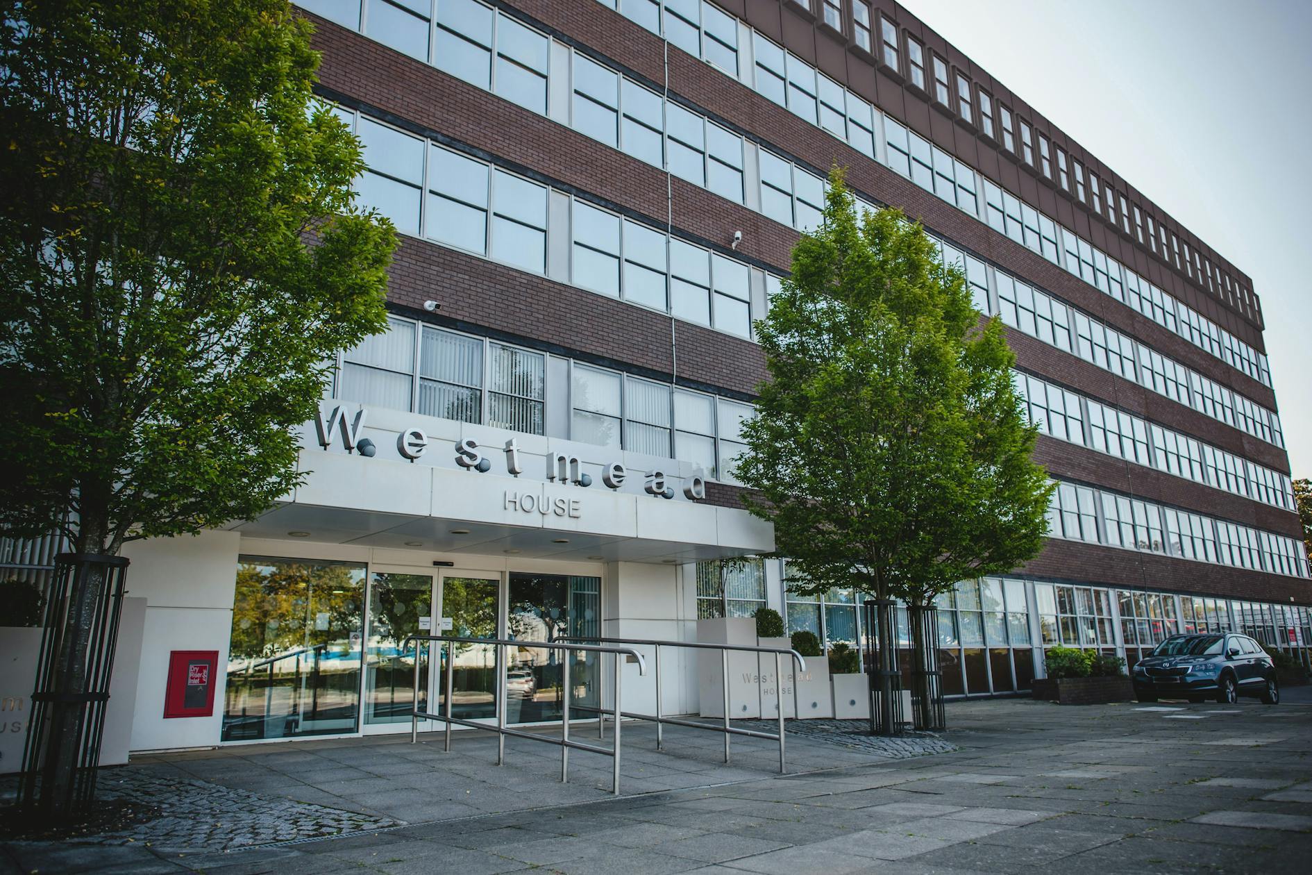 Westmead, Farnborough à louer Photo du bâtiment- Image 1 de 10