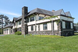 Plus de détails pour 7200 Lake Shore Rd, Derby, NY - Spécialité à vendre