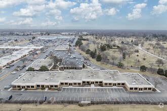 3105 N Wilke Rd, Arlington Heights, IL - Aérien  Vue de la carte - Image1