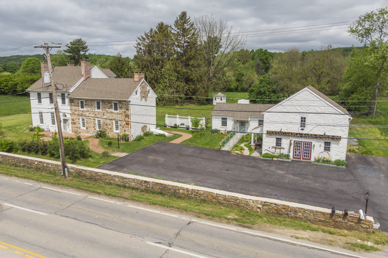 609-611 W Lincoln Hwy, Exton, PA à vendre Photo du bâtiment- Image 1 de 1