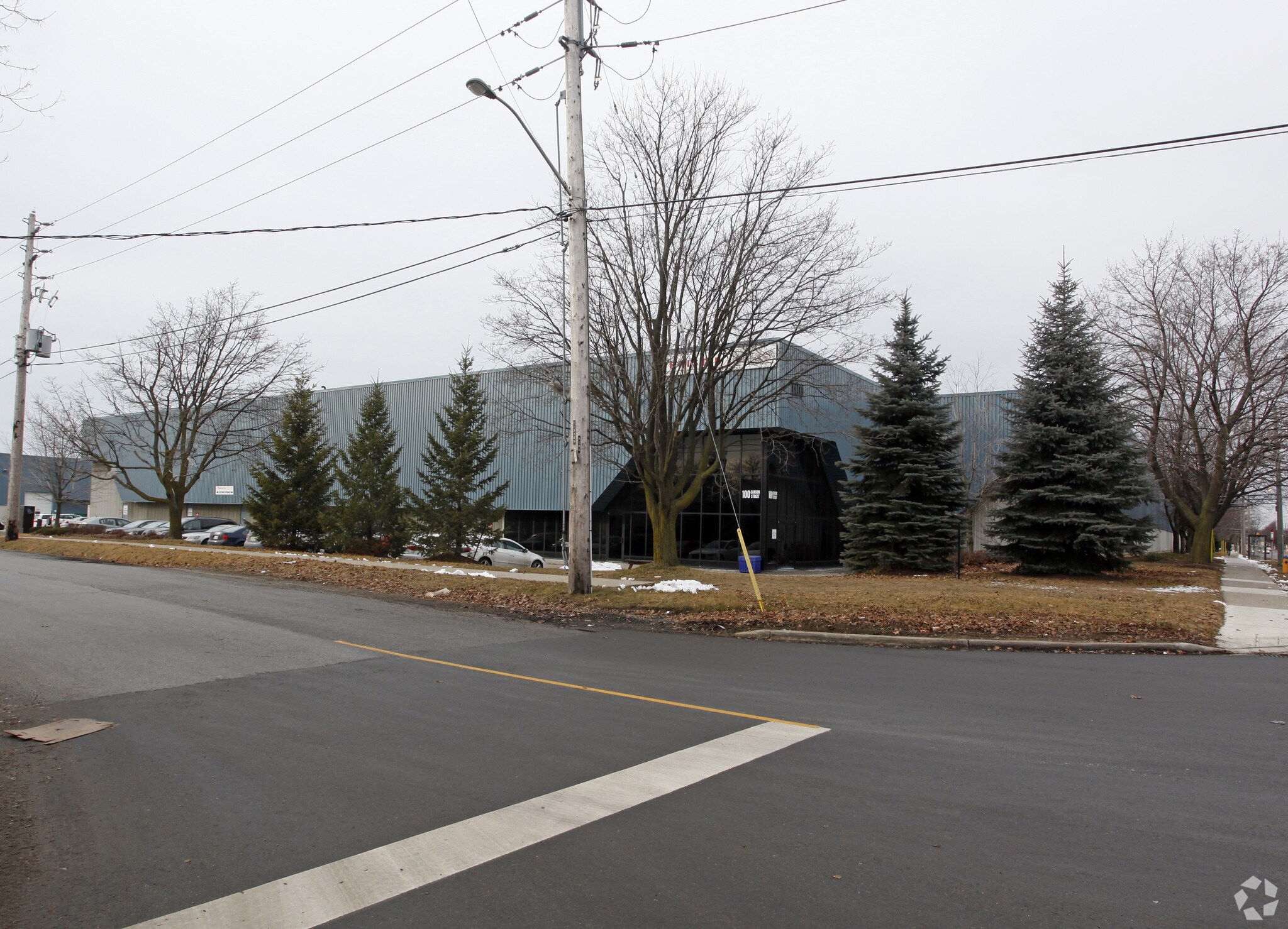 100 Carson St, Toronto, ON à louer Photo principale- Image 1 de 3