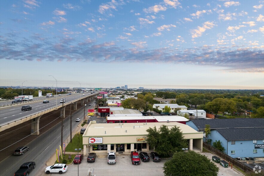 8401 Research Blvd, Austin, TX à vendre - Aérien - Image 2 de 7