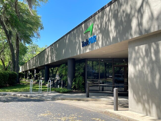 Plus de détails pour 2511 NW 41st St, Gainesville, FL - Bureau à vendre