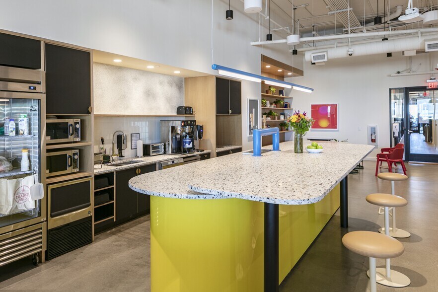 110 N Corcoran St, Durham, NC for lease - Interior Photo - Image 3 of 26