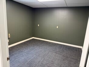 143 Silver St, Waterville, ME for lease Interior Photo- Image 2 of 3